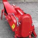 Fraise à tracteur série medium avec déport mécanique Agrieuro UR 168 – Image 2